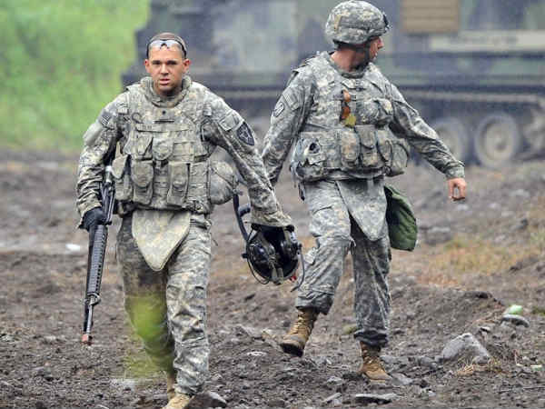 ఉత్తర కొరియా నిప్పులు: ఏ క్షణంలోనైనా దాడి 