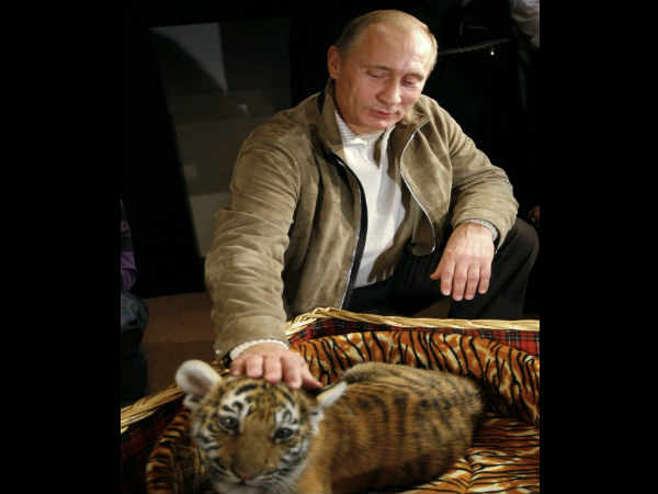 ఇంటర్నెట్లో దుమ్ము రేపుతున్న పుతిన్   