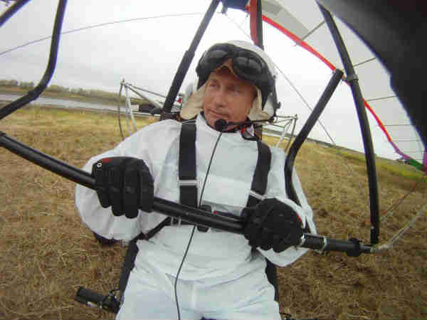 ఇంటర్నెట్లో దుమ్ము రేపుతున్న పుతిన్  