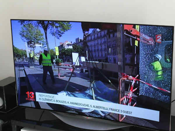 త్వరపడండి: 32 అంగుళాల హెచ్‌డీ స్మార్ట్‌ టీవి కేవలం 20 వేలకే 