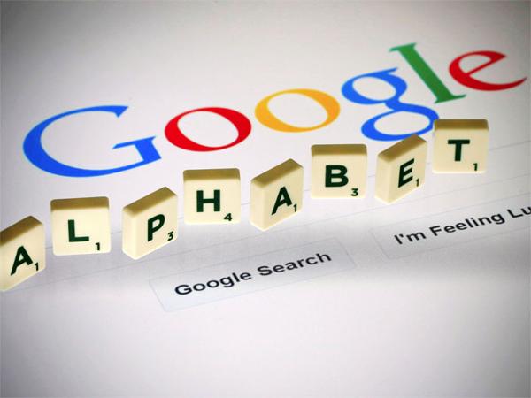 టెక్ పోరులో ఆపిల్ డౌన్ : గూగుల్ నంబర్ వన్ 