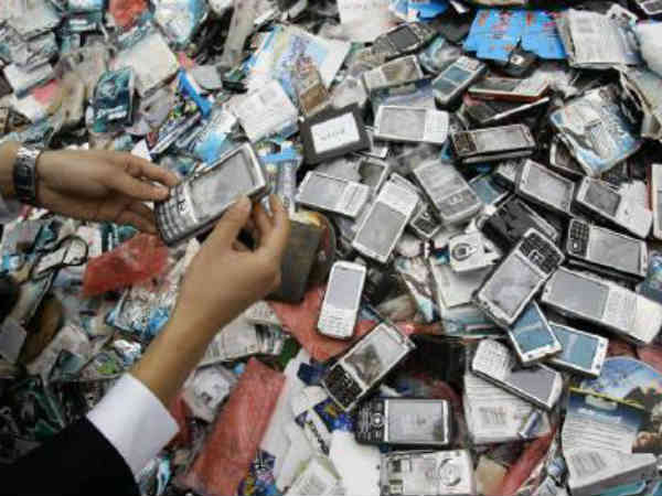 ఆపిల్ సీఈఓ ఇండియా పర్యటన వెనుక ఆంతర్యం ఏమిటీ..?