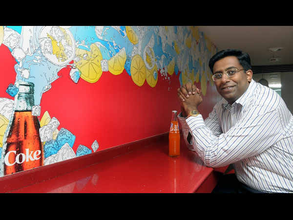 ఉద్యోగులును సొంత బిడ్డల్లా చూసుకునే కంపెనీలు ఇవే 