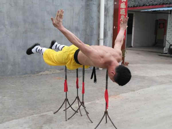 వీళ్లు మనుషులా లేక అతీంద్రియ శక్తులా.. 