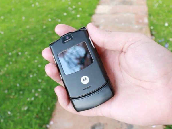 రికార్డులు సృష్టించిన ఆ బుడ్డ ఫోన్ మళ్లీ వస్తోంది 