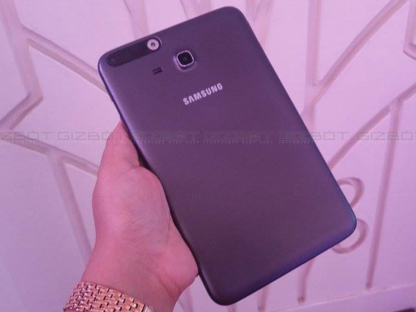 ఆధార్ ఐరిస్ రికగ్నిషన్‌తో  సామ్‌సంగ్ గెలాక్సీ ట్యాబ్ ఐరిస్