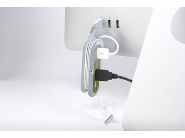 వైర్లు చిక్కుపడకుండా చూసే క్రియేటివ్ హోల్డర్స్