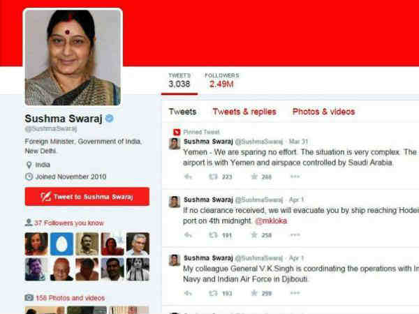 సోషల్ మీడియాను దున్నేస్తున్న కేంద్ర మంత్రులు