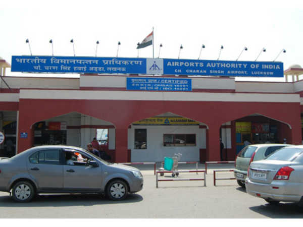  చిన్న డ్రోన్ 55 విమానాలకు చుక్కలు చూపించింది