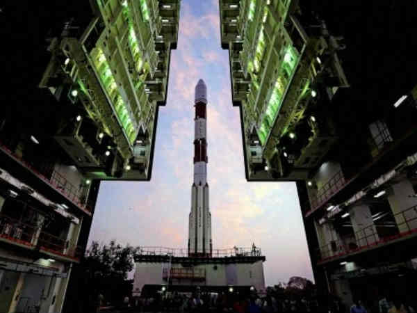 ఇస్రో మరో రికార్డు :  ఒకేసారి 22 ఉపగగ్రహాలు నింగిలోకి 