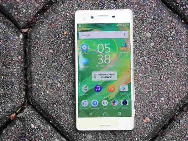 సోనీ  Xperia X స్పెసిఫికేషన్స్