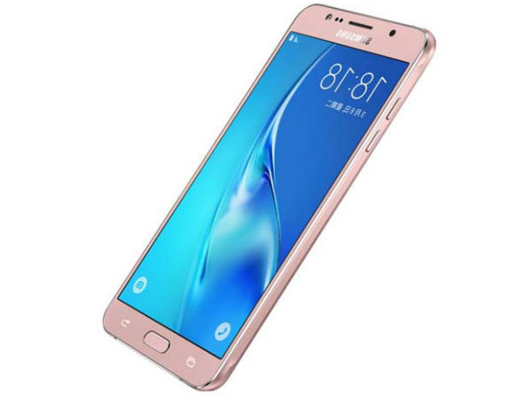 మేలో విడుదలైన 30 స్మార్ట్‌ఫోన్‌లు ఇవే