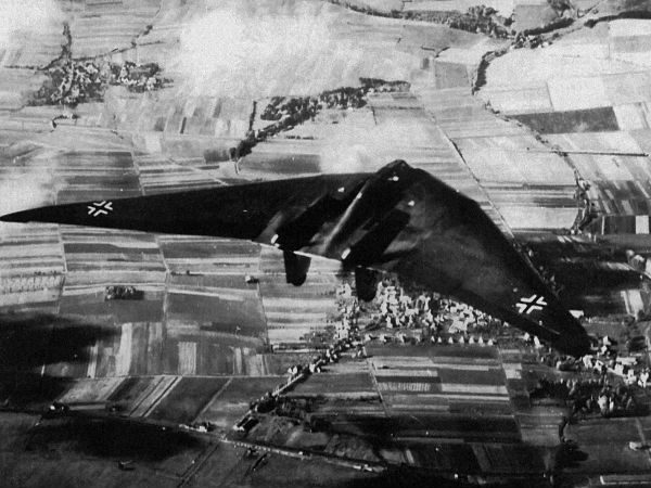 హిట్లర్ సీక్రెట్ మిషన్‌ని తుక్కు సామాను కింద అమ్మేశారు  