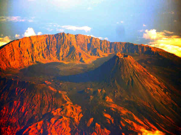 1500 అగ్ని పర్వతాలు ఒకేసారి బద్దలైతే..?