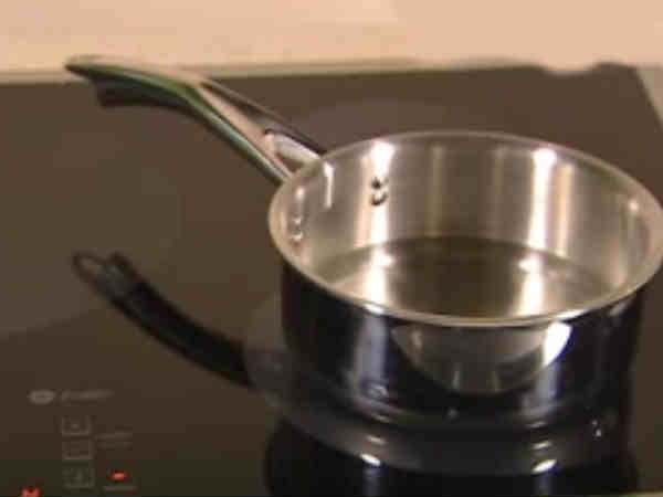 ఇండక్షన్ స్టవ్ ఏ సూత్రం మీద పనిచేస్తుంది...?