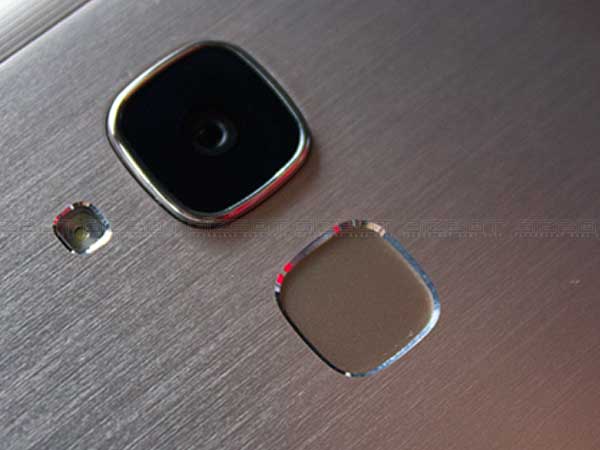 హానర్ 5సీ స్మార్ట్‌ఫోన్‌ స్పెసిఫికేషన్స్...