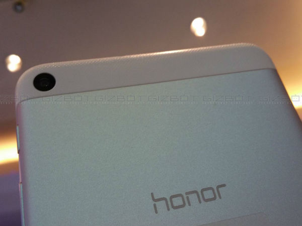 హానర్ మొదటి టాబ్లెట్ ‘T1 7.0’ ప్రత్యేకతలు