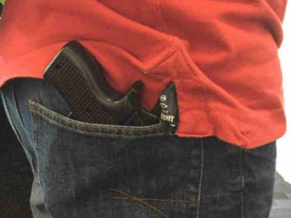 ఐ ఫోన్ గన్‌గా మారి ఎంత పని చేసింది 