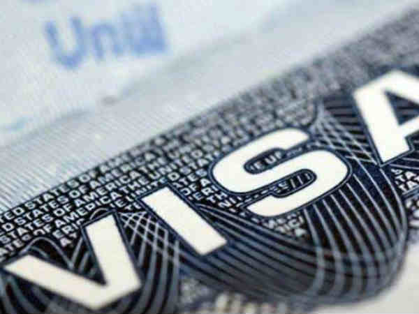 అమెరికాలో ఉద్యోగమా..ఇక ఆశలు వదిలేసుకోండి !