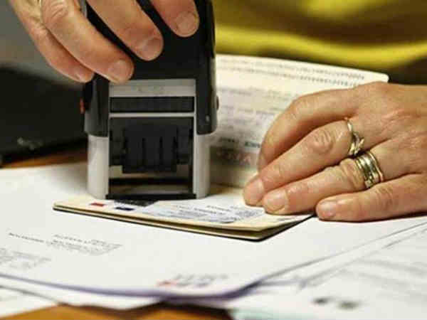 అమెరికాలో ఉద్యోగమా..ఇక ఆశలు వదిలేసుకోండి !