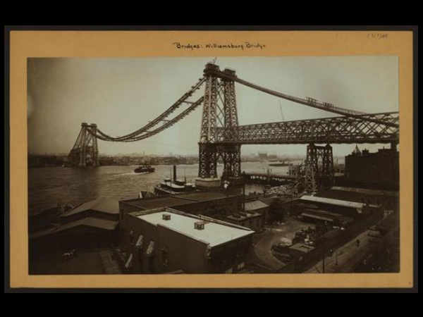 నిర్మాణంలో ఉన్న విలియమ్స్‌బర్గ్ బ్రిడ్జ్, 1903 