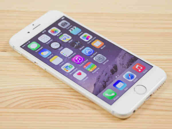 ఆపిల్ కొత్త ఫీచర్ల ఫోన్ ఇప్పట్లో లేనట్లే..వస్తే షాకేనట 