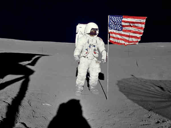 షాక్..చంద్రునిపైకి వెళ్లిన వారు హార్ట్ ఎటాక్‌తో చనిపోతున్నారు 