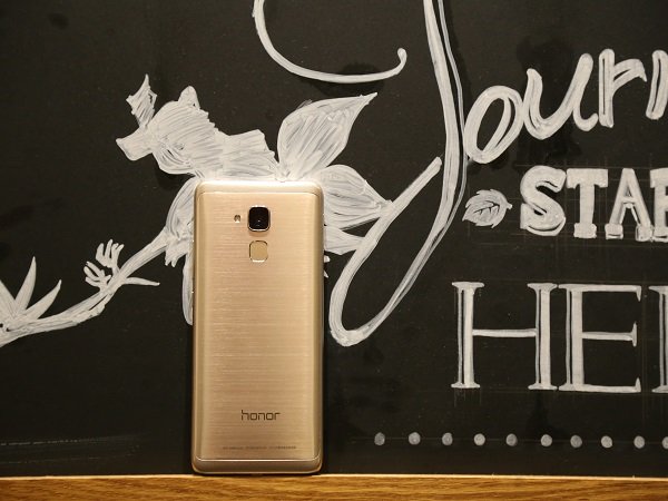 రెడ్మీ నోట్ 3కి Honor 5C షాకిచ్చిందా..?