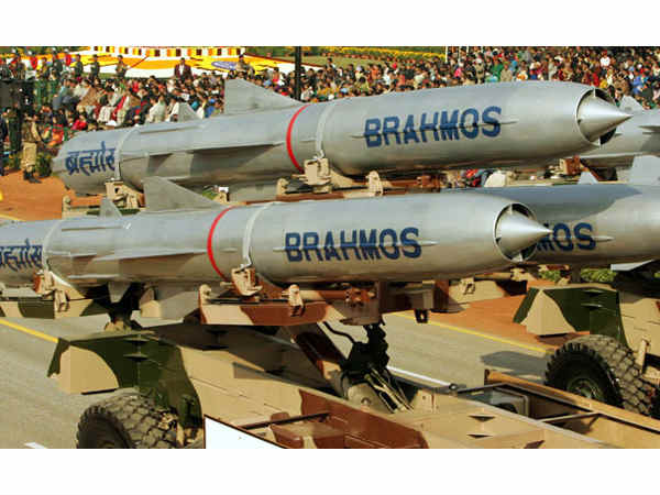 ఆర్మీ చేతికి బ్రహ్మోస్..తొలి వేటు చైనా సరిహద్దులోనే 