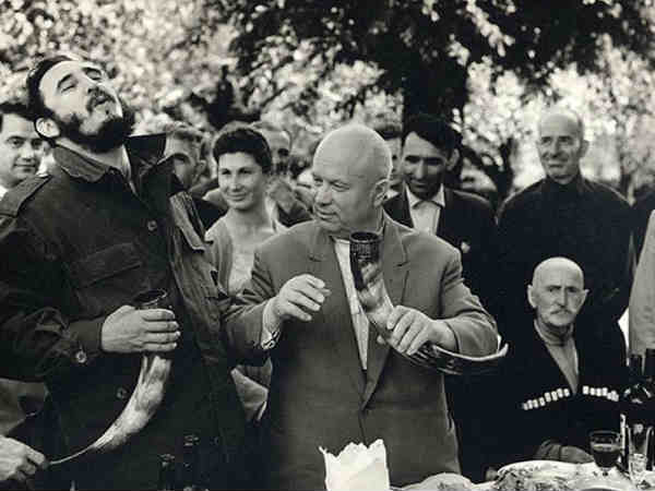 ఈ ఫోటోల గురించి చెప్పడానికి మాటలు చాలవు 