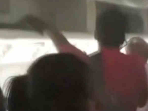 ప్రాణాలు గాల్లో కలుస్తుంటే వీరేం చేస్తున్నారో చూడండి 