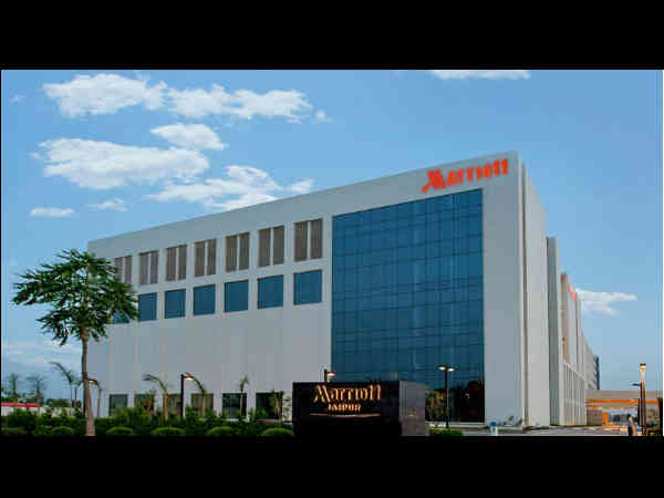 ఈ కంపెనీలు ఉద్యోగులకిచ్చే ఆఫర్లు వింటే షాకవుతారు 