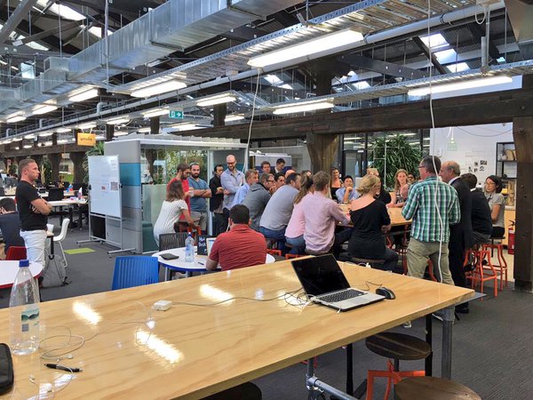 ఈ కంపెనీలు ఉద్యోగులకిచ్చే ఆఫర్లు వింటే షాకవుతారు 