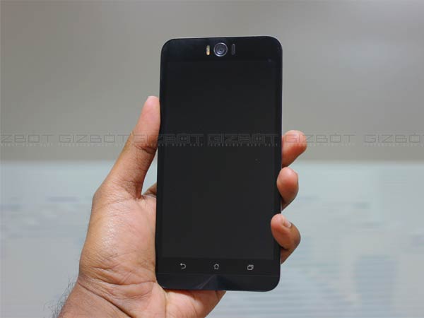 ఆసుస్ జెన్‌ఫోన్ సెల్పీ