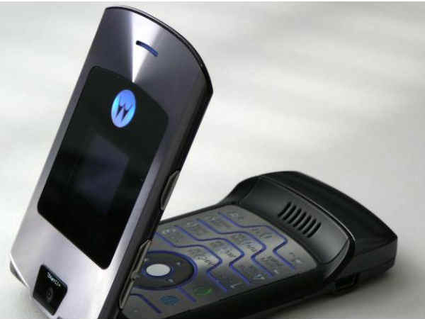 రికార్డులు సృష్టించిన ఆ బుడ్డ ఫోన్ మళ్లీ వస్తోంది