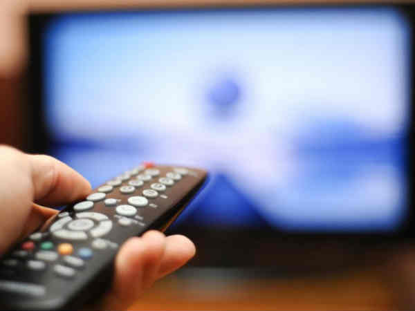 రూ.10 వేలకే హెచ్‌డి ఎల్ఈడీ టీవి..బుకింగ్ డేట్ ఫిక్స్ 