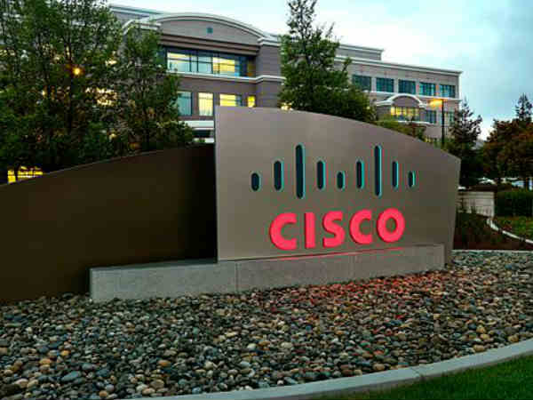 విద్యార్థులకు షాక్..సాఫ్ట్‌వేర్ ఉద్యోగాలు ఇప్పట్లో లేవు 