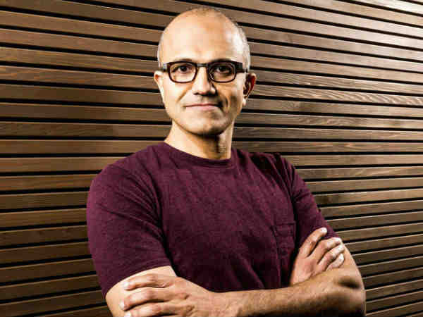 మంగళూరు విశ్వవిద్యాలయం నుంచి ఎలక్ట్రికల్ ఇంజినీరింగ్