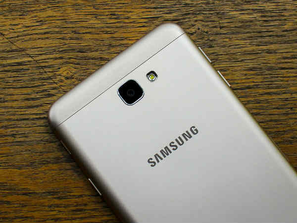 గెలాక్సీ జే 5 ప్రైమ్  కెమెరా