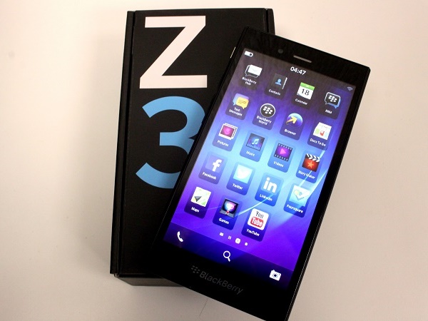 BlackBerry Z3 (Black, 8GB) (తగ్గింపు రూ. 9,091) 