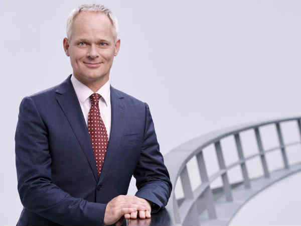 క్రిస్టోప్ గ్రోట్ మాట్లాడుతూ 