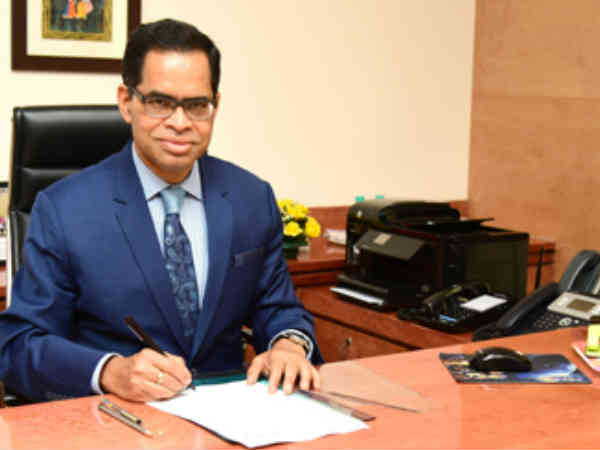  తమ ఏటీఎంలలో ఎలాంటి లోపాలూ లేవని