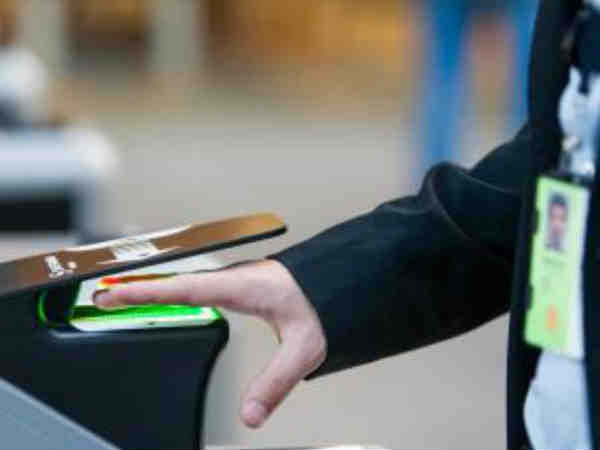 అరచేతితో లావాదేవీలు