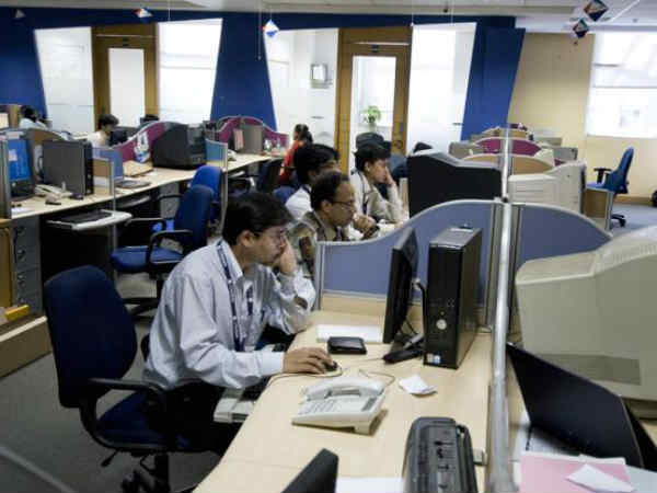 భారతీయ ఉద్యోగులను వెనక్కి పంపిస్తానని 