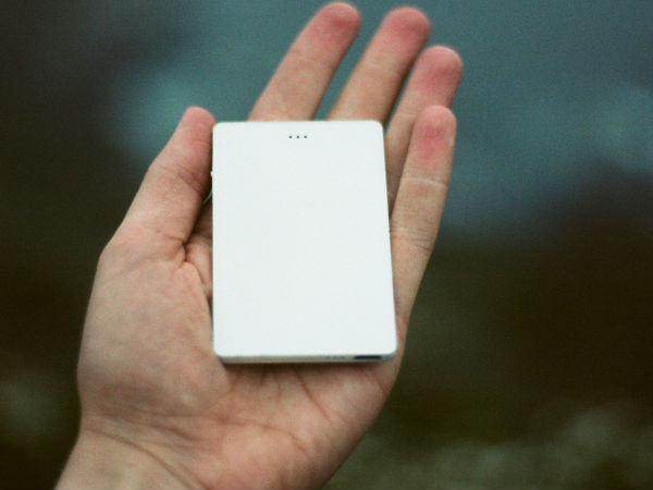 ఓఎల్ఈడి డిస్‌ప్లేతో..