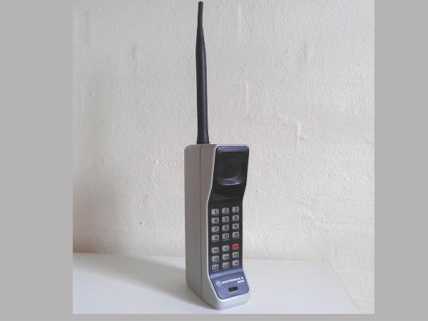 Motorola DynaTAC phone