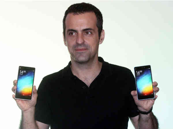 హ్యుగో ఆకస్మిక రాజీనామా