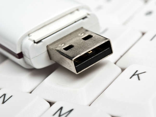 మీ పెన్‌డ్రైవ్‌కు పాస్‌వర్డ్  ప్రొటెక్షన్ ఏర్పాటు చేసుకోవటం ఎలా..?