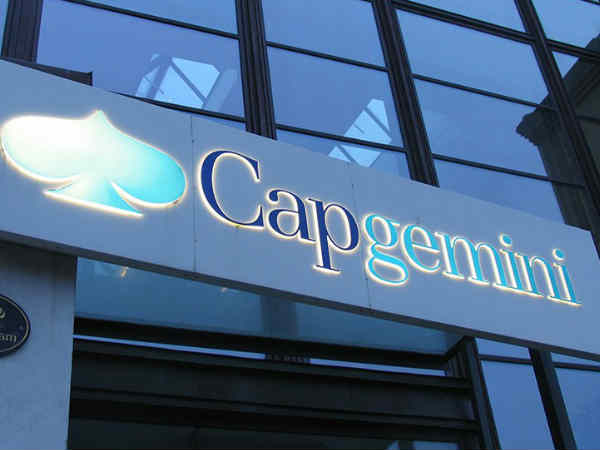 లక్ష మంది ఉద్యోగులు