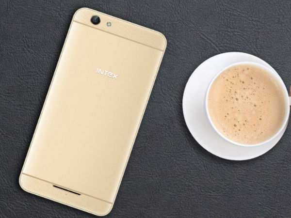 రూ.5,549కే  4G VoLTE స్మార్ట్‌ఫోన్,  200 గంటల బ్యాటరీ కెపాసిటీ